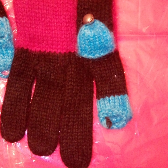 Colorful FUN Women's Gloves - Picture 3 of 7